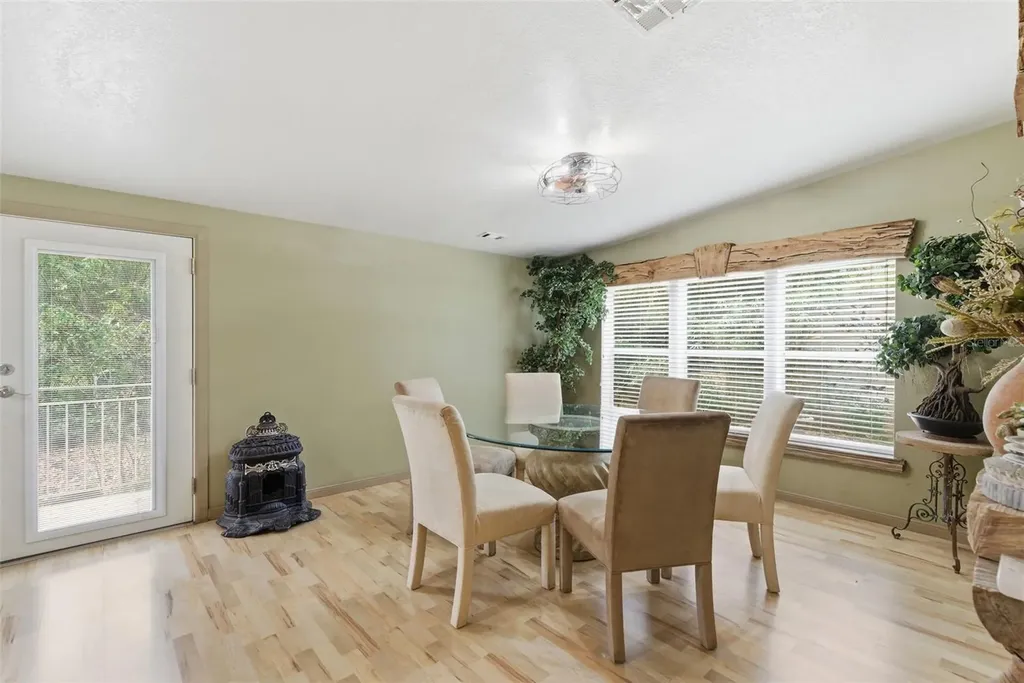 9101 Wood Terrace Drive Tampa FL 33637