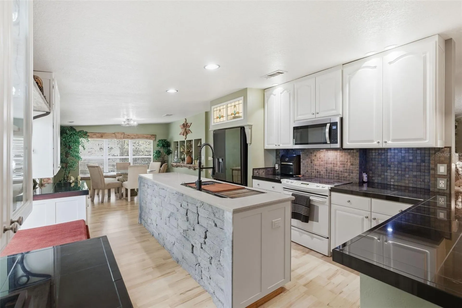 9101 Wood Terrace Drive Tampa FL 33637
