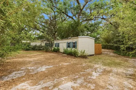 9101 Wood Terrace Drive Tampa FL 33637