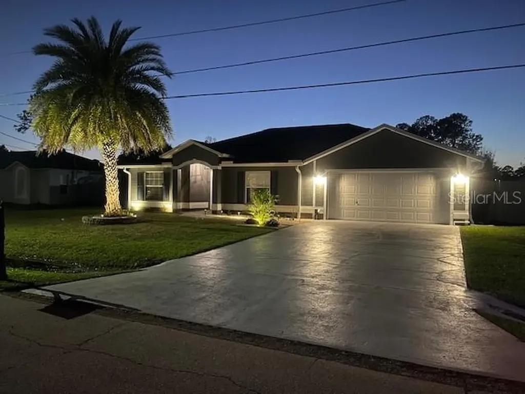 35 Riverside Lane Palm Coast FL 32164
