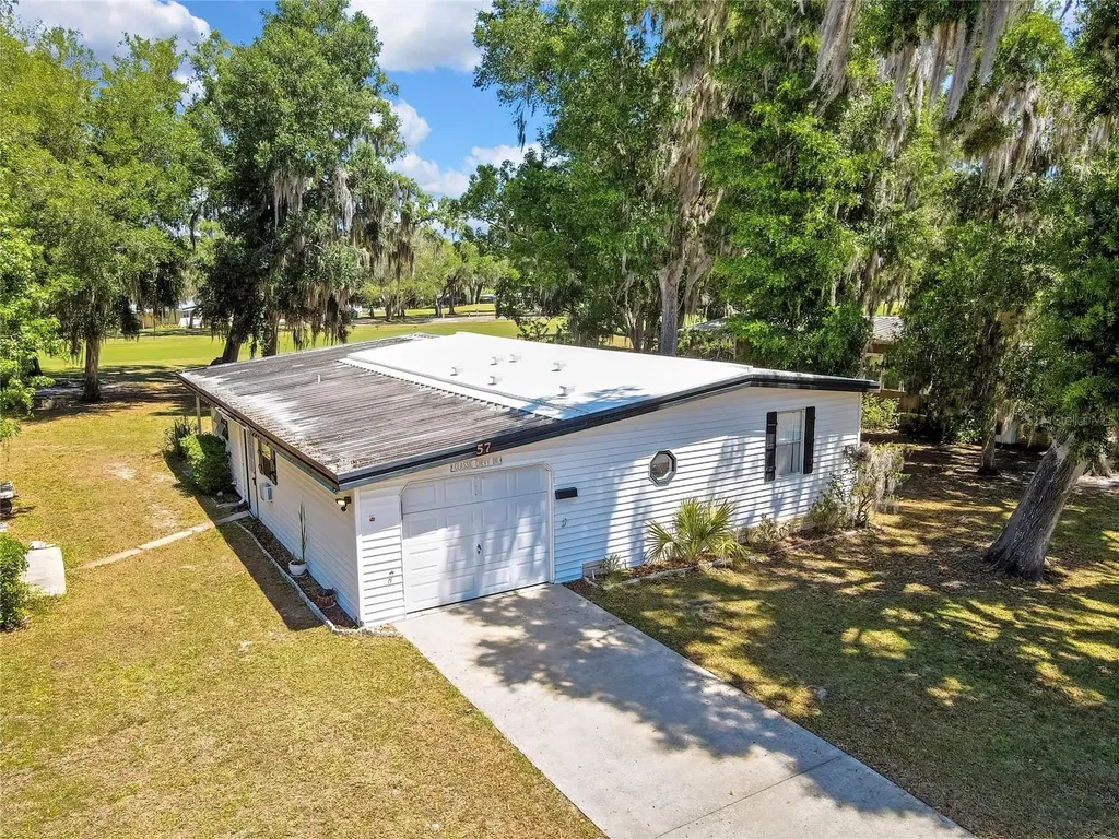 57 N Bobwhite Road Wildwood FL 34785