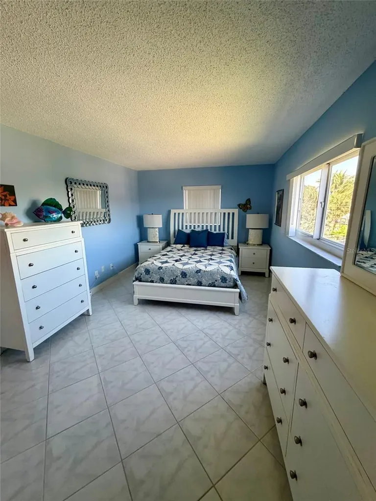 180 SE 20th Avenue Deerfield Beach FL 33441