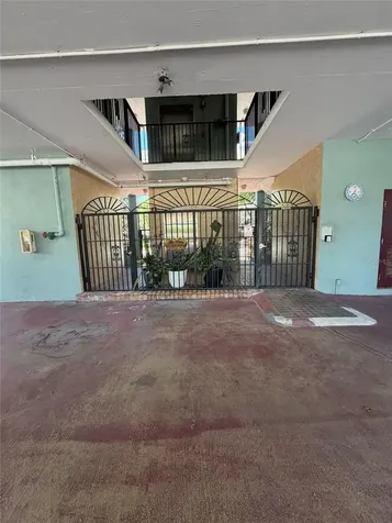 180 SE 20th Avenue Deerfield Beach FL 33441
