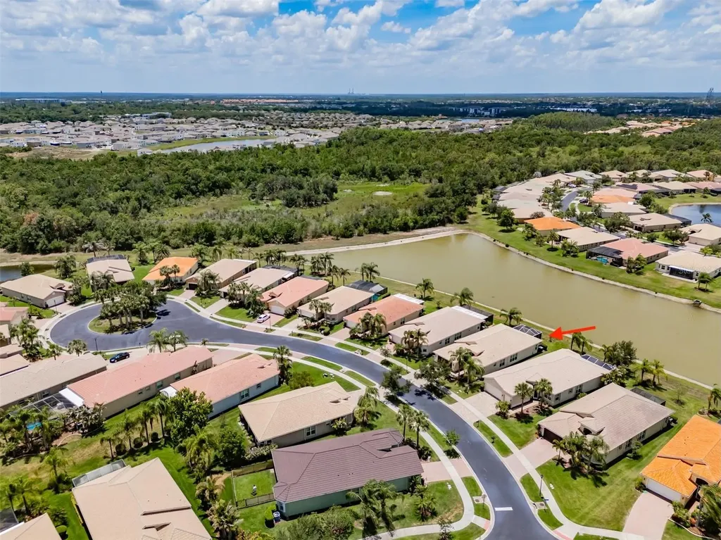 5005 Crystal Beach Drive Wimauma FL 33598