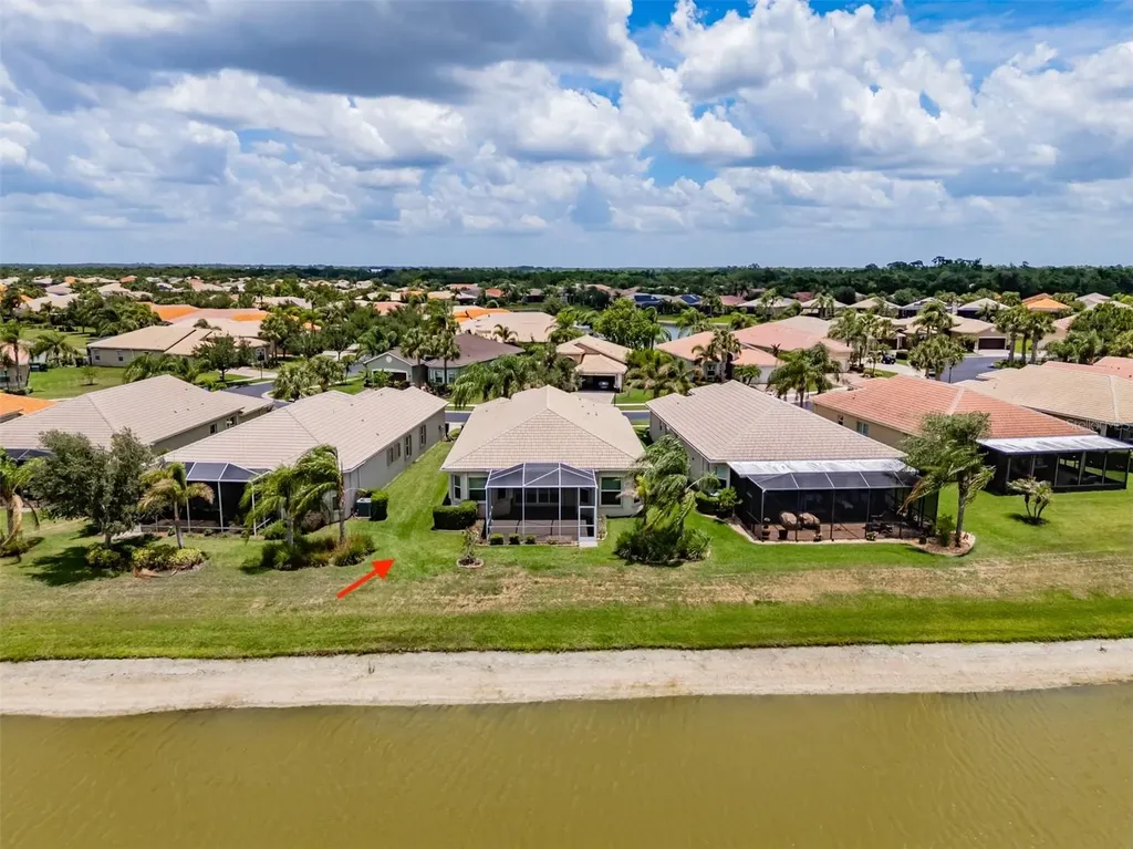 5005 Crystal Beach Drive Wimauma FL 33598