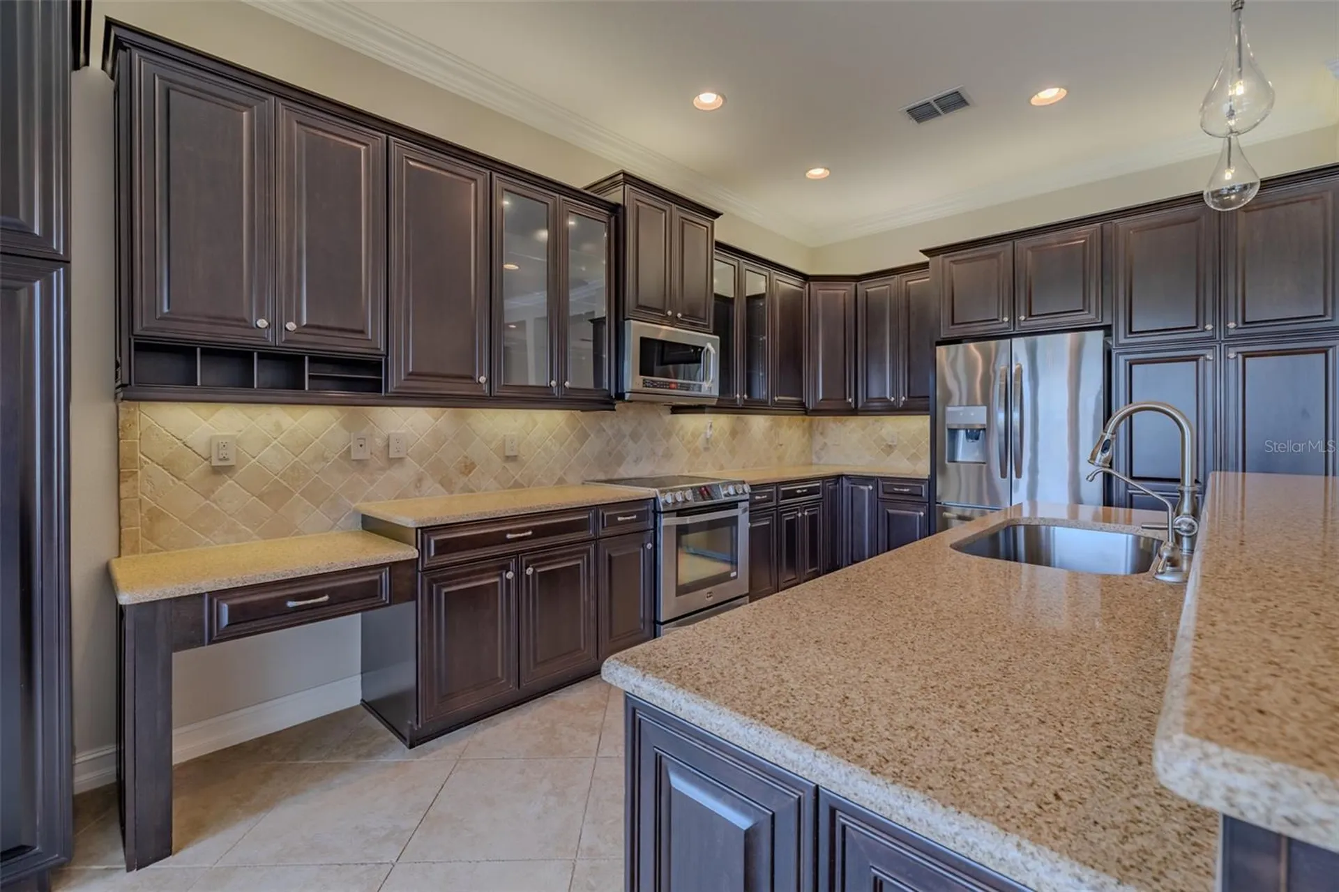 5005 Crystal Beach Drive Wimauma FL 33598