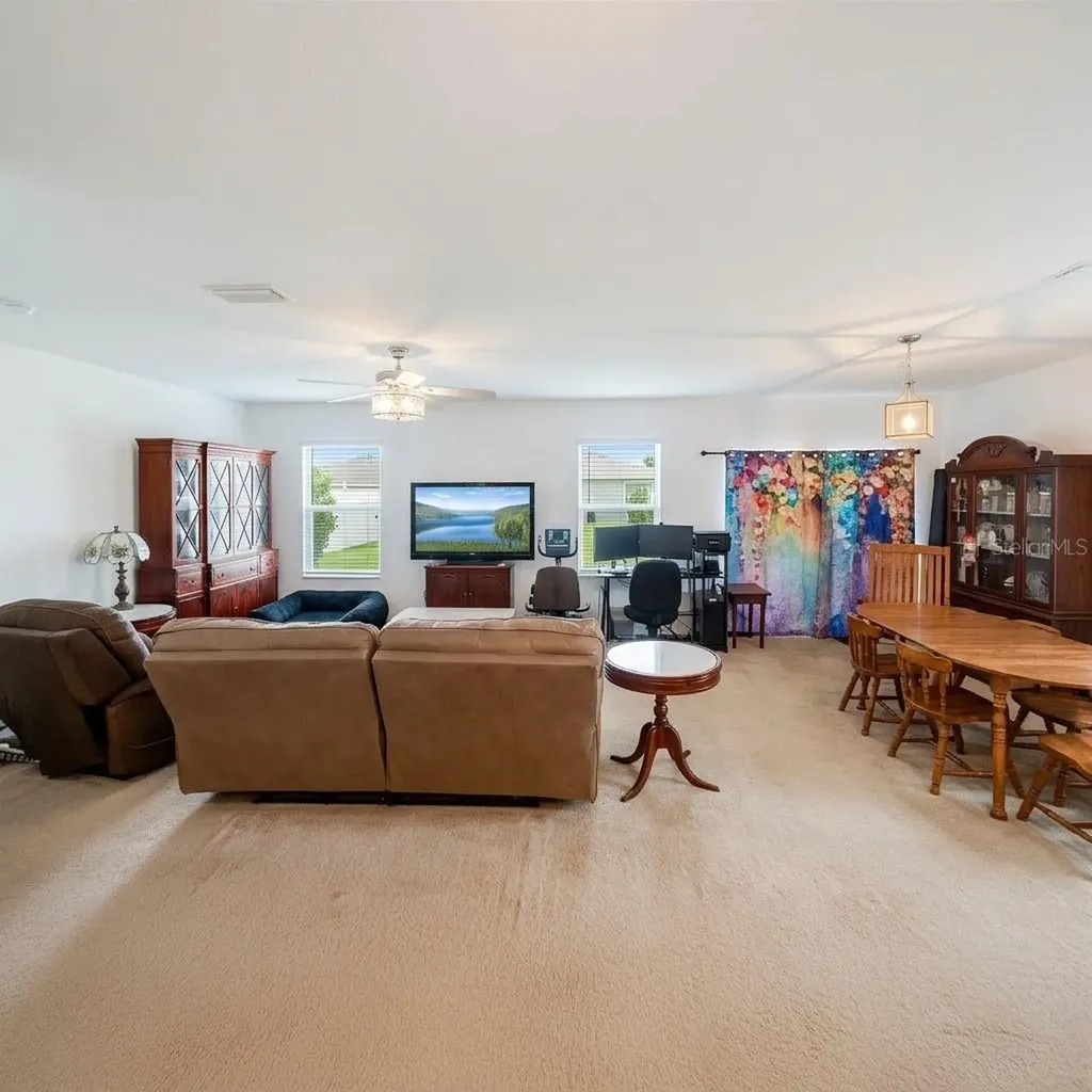 10206 Golden Light Court Riverview FL 33578