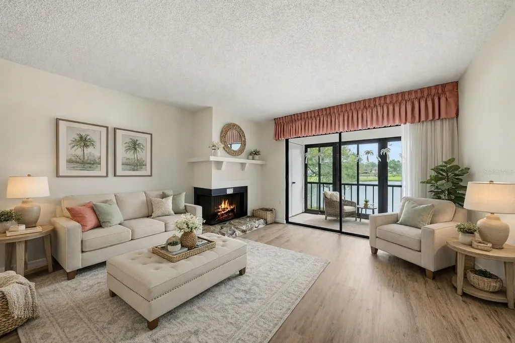 172 Lakeview Way Oldsmar FL 34677