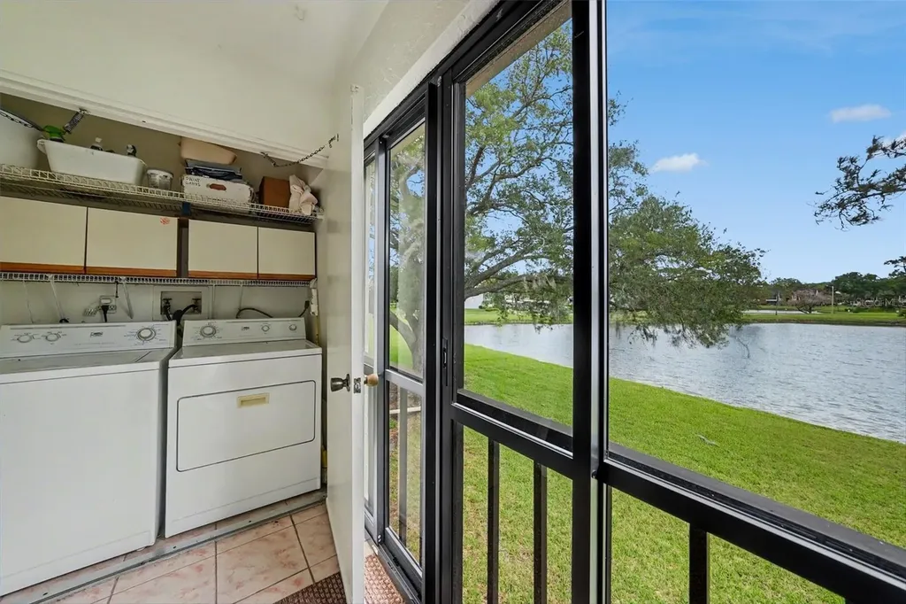 172 Lakeview Way Oldsmar FL 34677