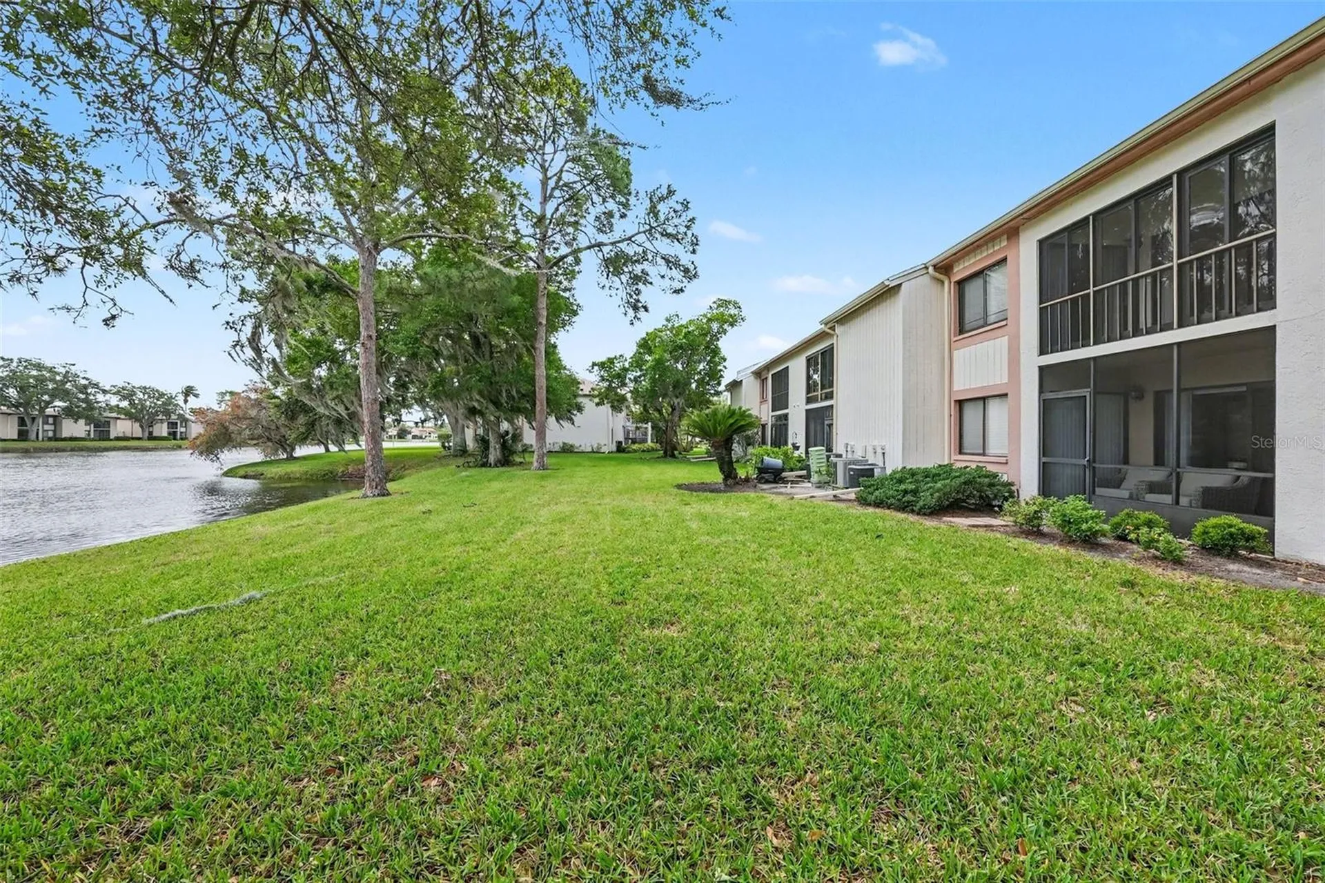 172 Lakeview Way Oldsmar FL 34677