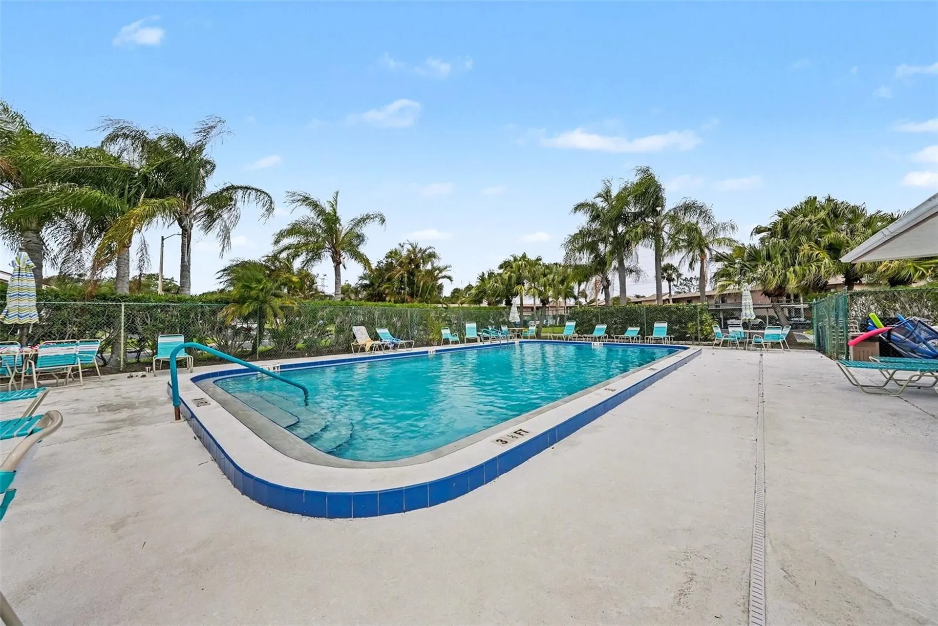 172 Lakeview Way Oldsmar FL 34677