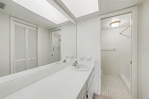 172 Lakeview Way Oldsmar FL 34677