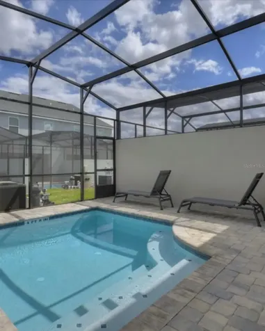 1692 Tropical Palms Circle Kissimmee FL 34747