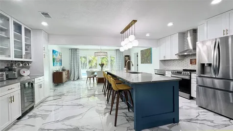 4626 Bayshore Boulevard NE St Petersburg FL 33703