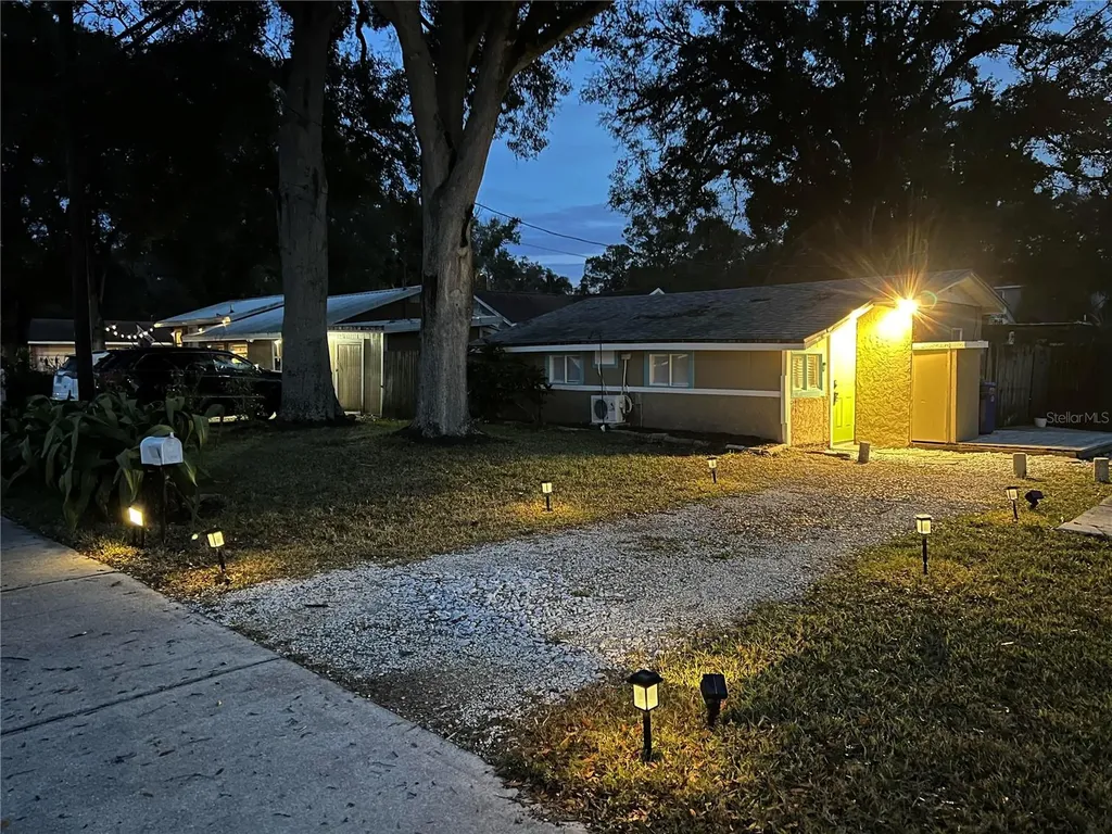 6002 72nd Avenue N Pinellas Park FL 33781