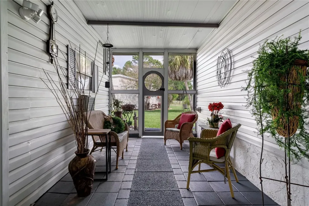 8520 Countess Avenue Circle Palmetto FL 34221