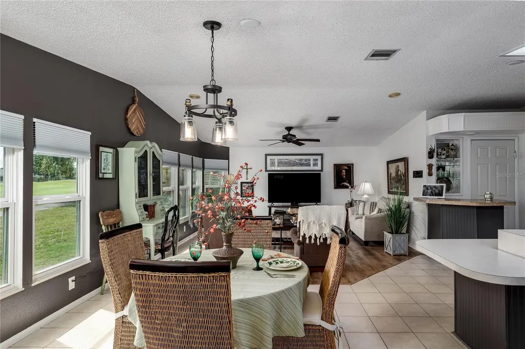 8520 Countess Avenue Circle Palmetto FL 34221