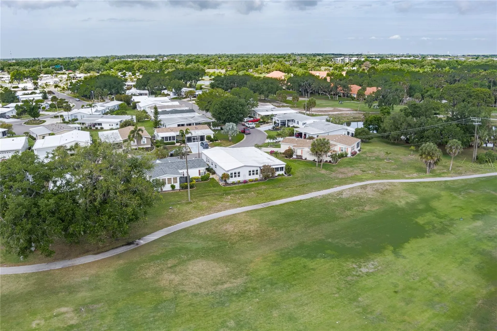 8520 Countess Avenue Circle Palmetto FL 34221