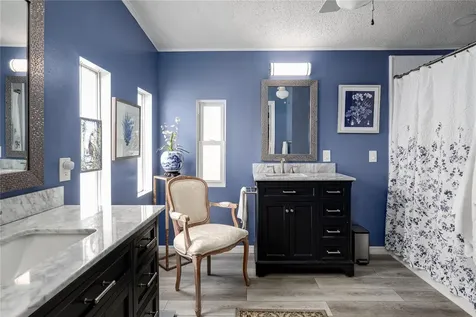 8520 Countess Avenue Circle Palmetto FL 34221