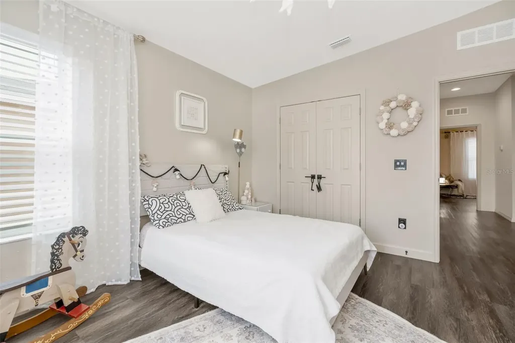 1819 Sommarie Way Tarpon Springs FL 34689