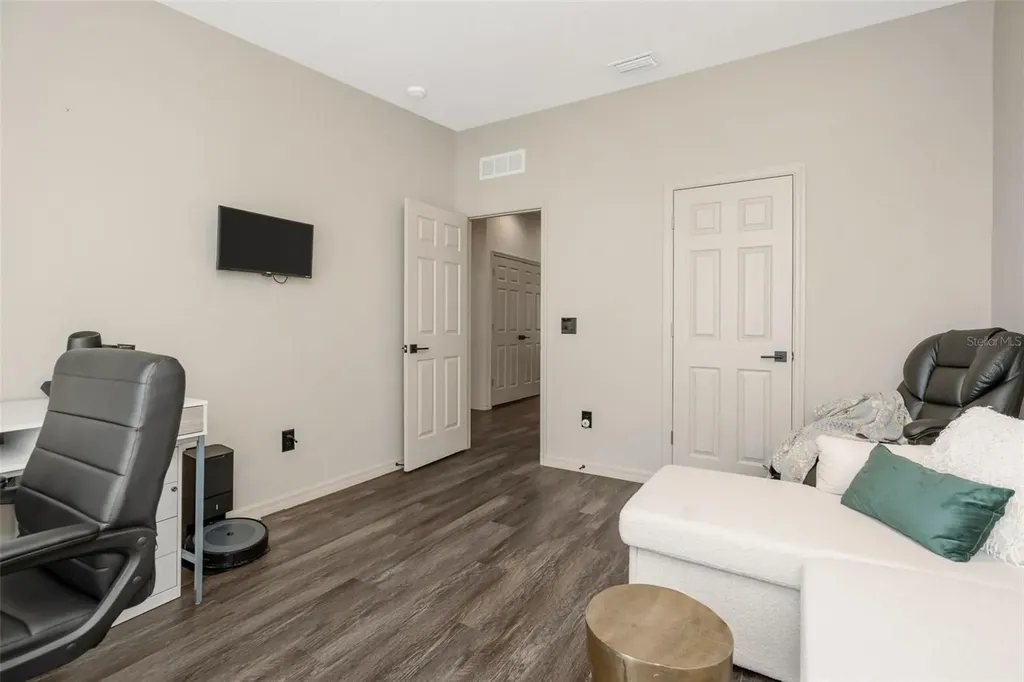 1819 Sommarie Way Tarpon Springs FL 34689