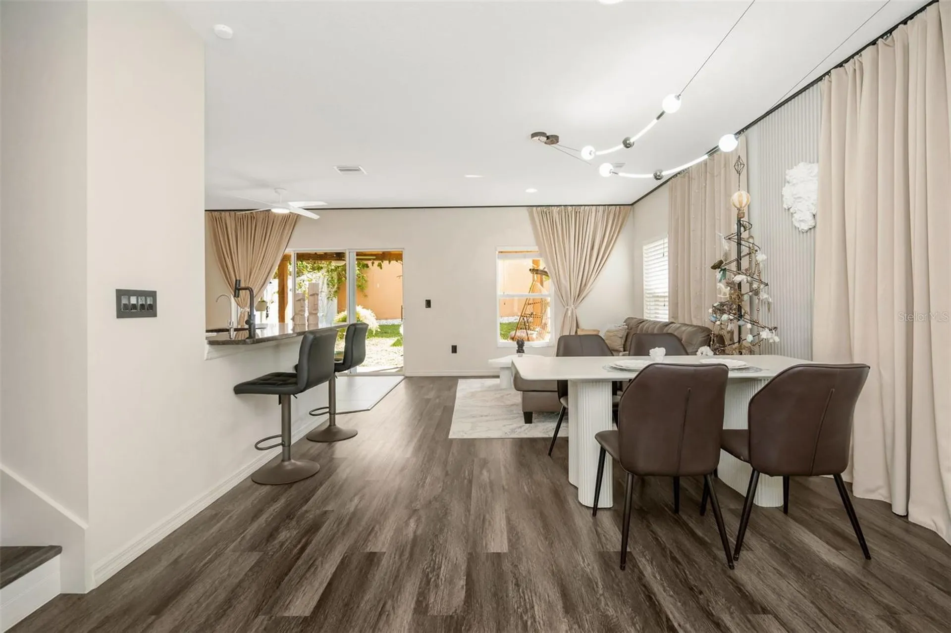1819 Sommarie Way Tarpon Springs FL 34689