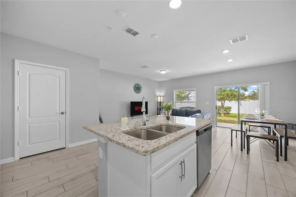 242 Cedar Bark Lane Sanford FL 32771