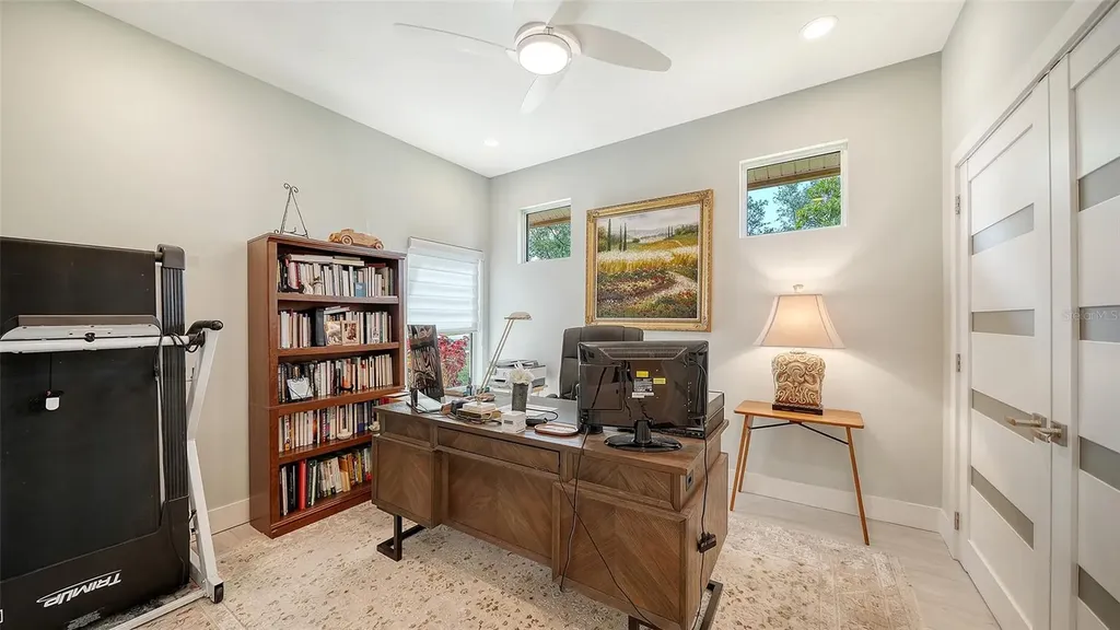 7198 Del Lago Drive Sarasota FL 34238