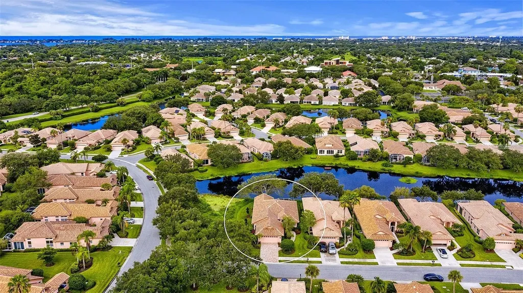 7198 Del Lago Drive Sarasota FL 34238