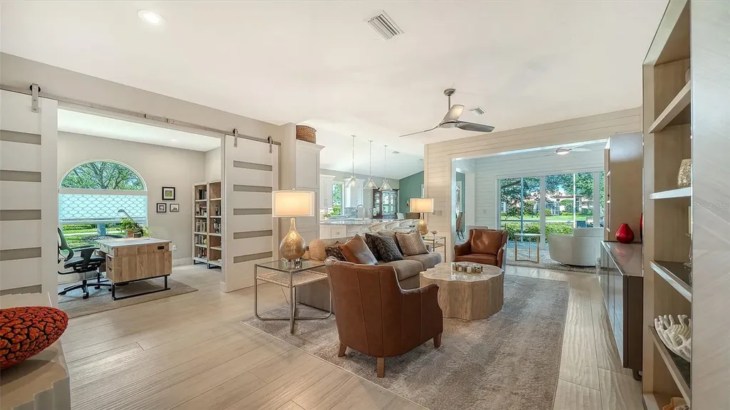 7198 Del Lago Drive Sarasota FL 34238