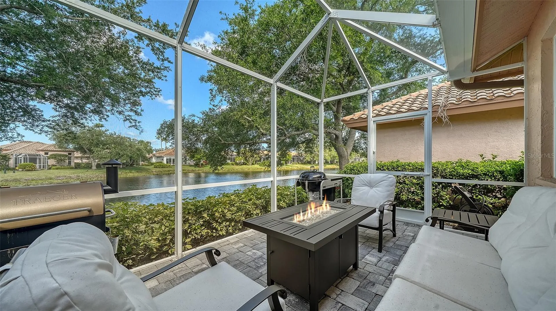 7198 Del Lago Drive Sarasota FL 34238