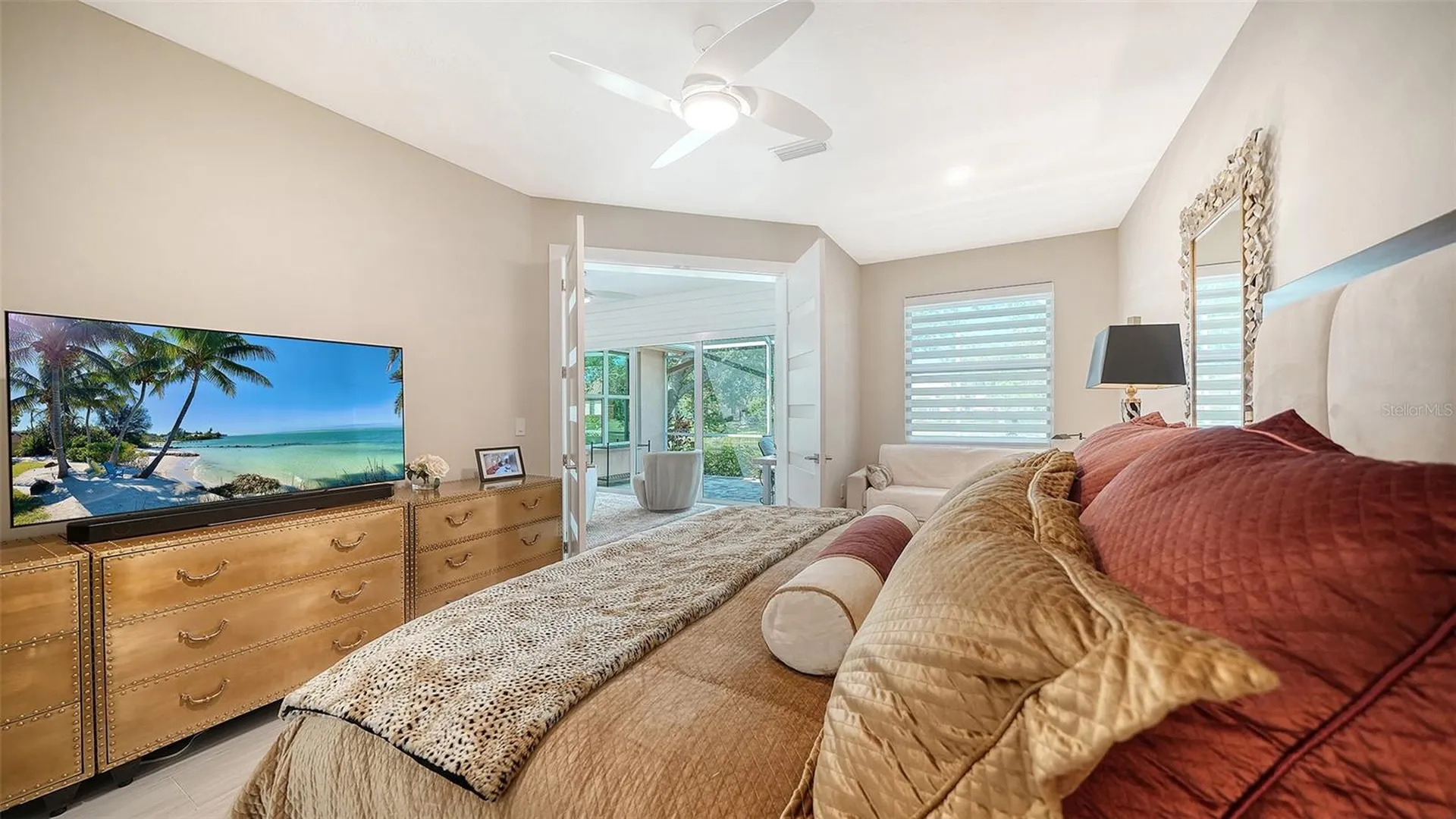 7198 Del Lago Drive Sarasota FL 34238