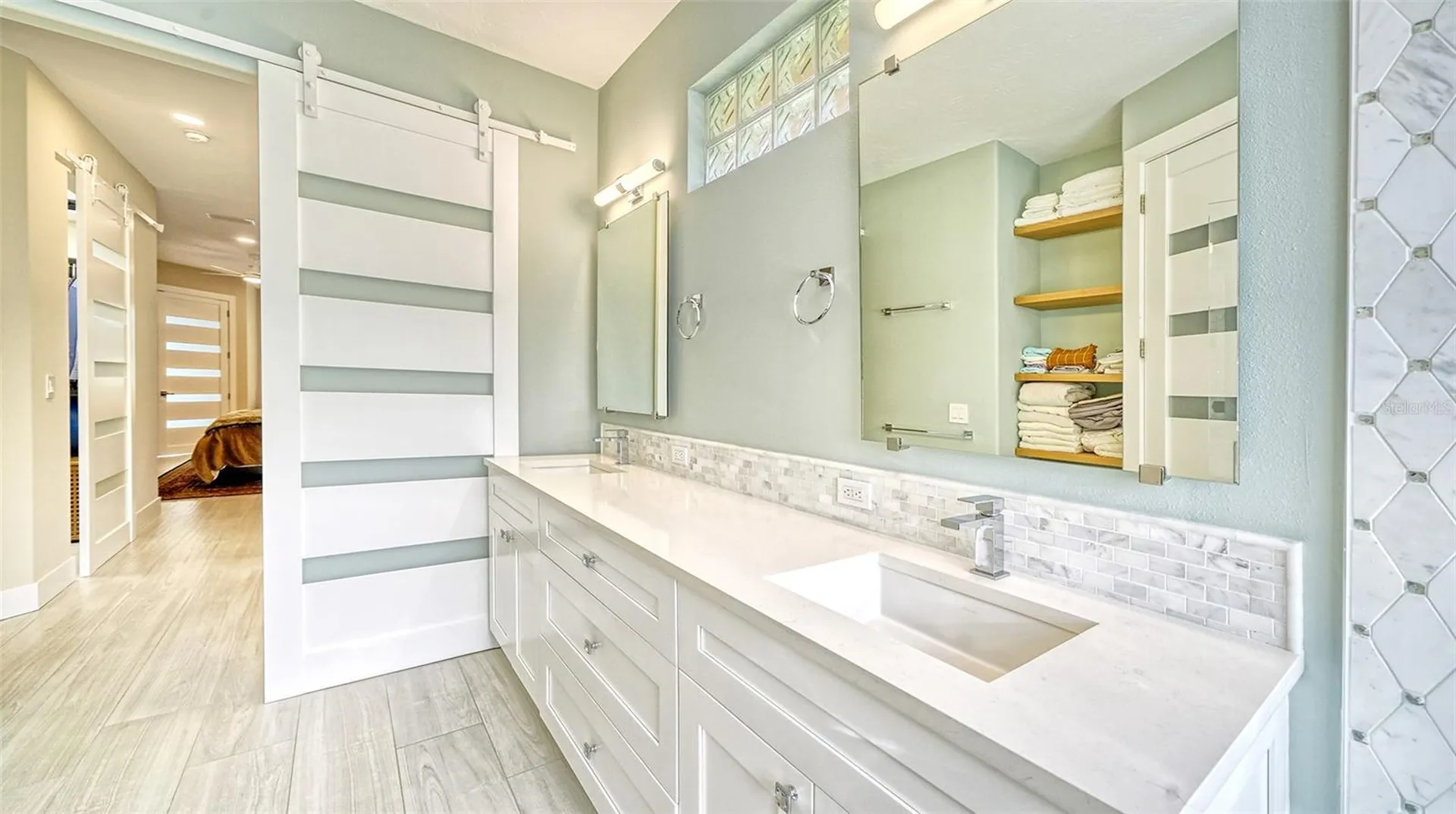 7198 Del Lago Drive Sarasota FL 34238