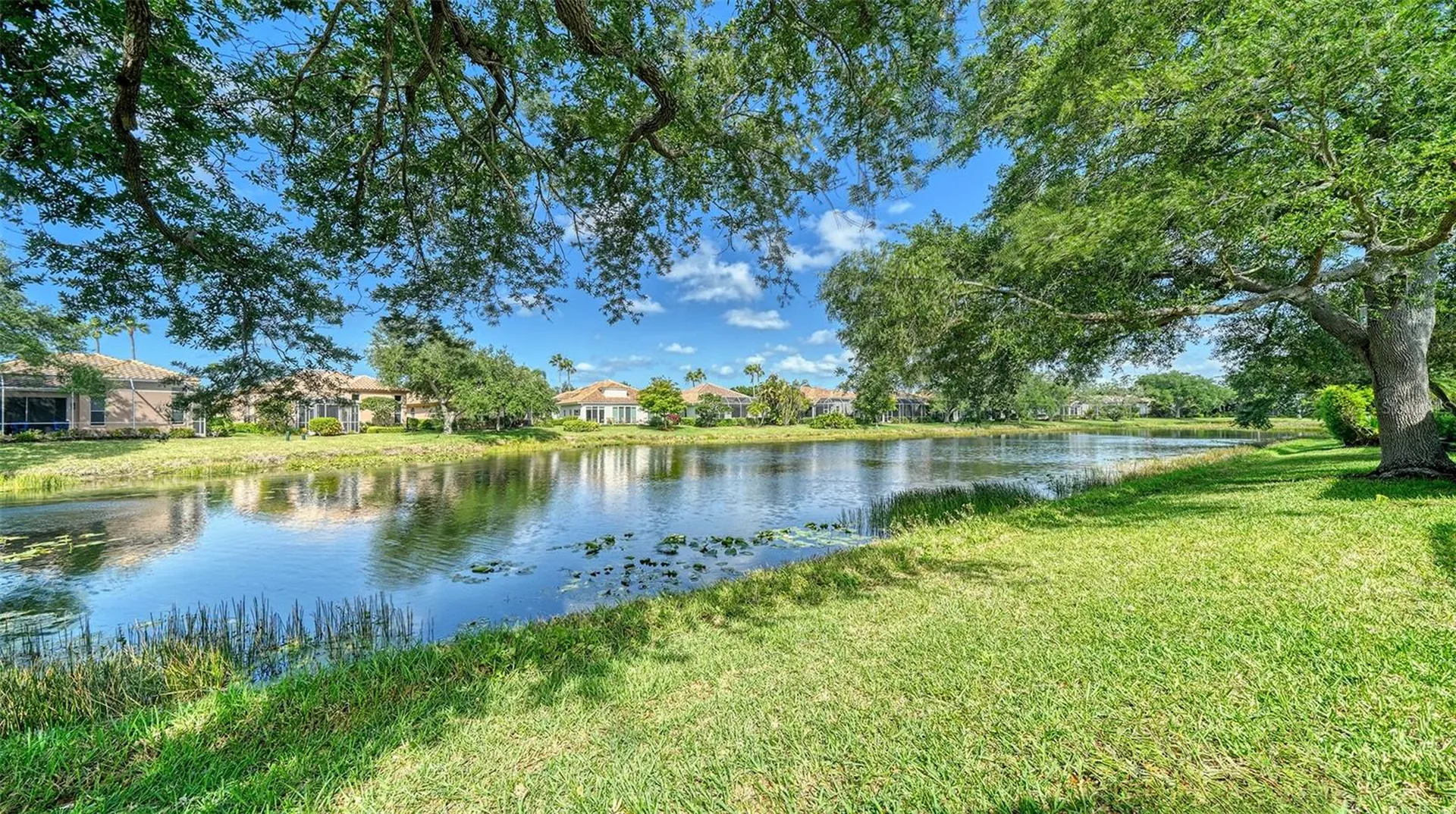7198 Del Lago Drive Sarasota FL 34238