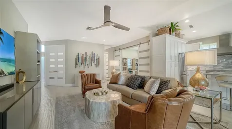 7198 Del Lago Drive Sarasota FL 34238