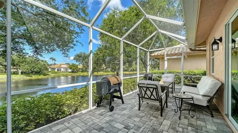 7198 Del Lago Drive Sarasota FL 34238