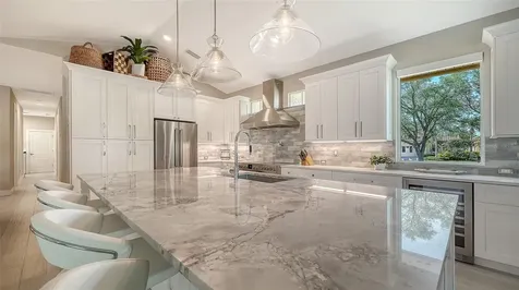 7198 Del Lago Drive Sarasota FL 34238