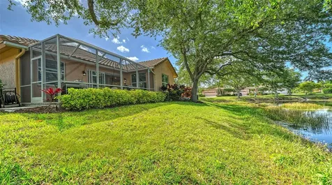 7198 Del Lago Drive Sarasota FL 34238
