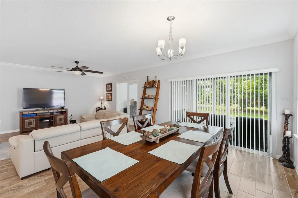 186 Flatwoods Loop Davenport FL 33837