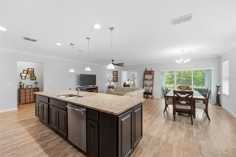 186 Flatwoods Loop Davenport FL 33837