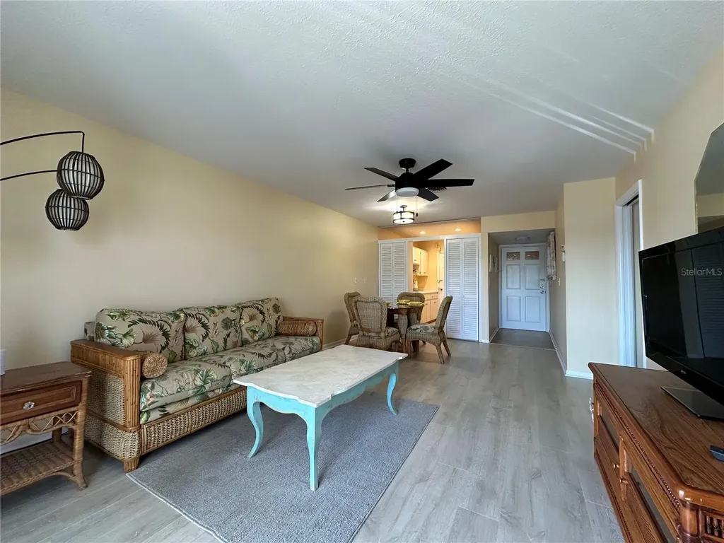 200 The Esplanade N Venice FL 34285