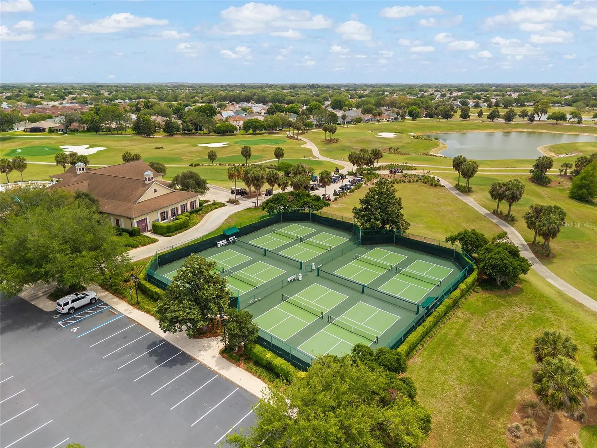 2409 Morven Park Way The Villages FL 32162
