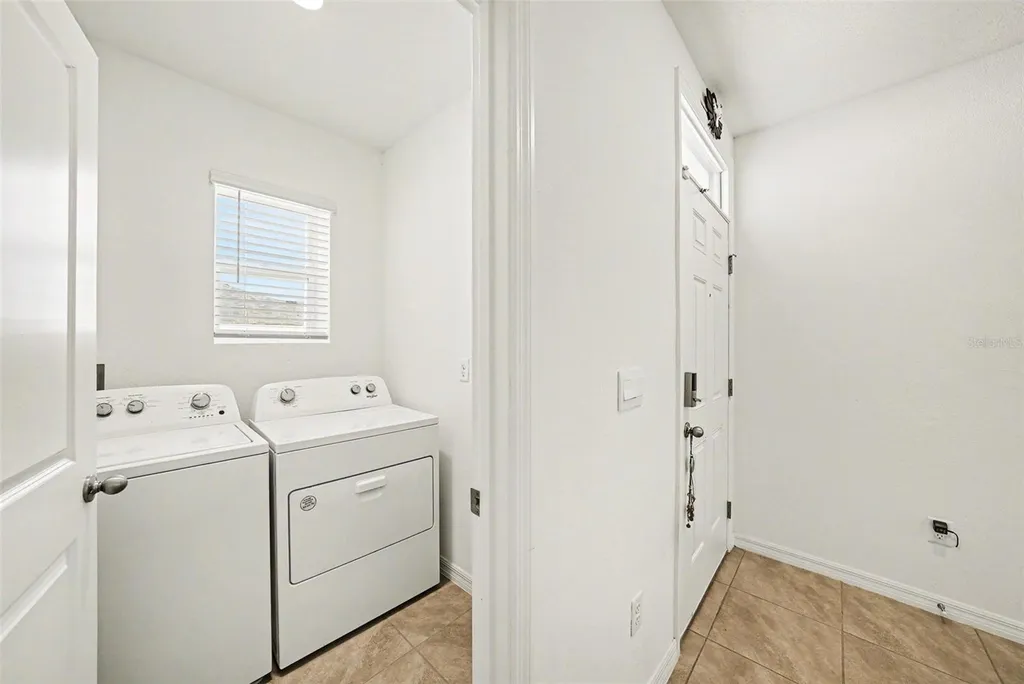 6298 Wandering Willow Drive Wesley Chapel FL 33545