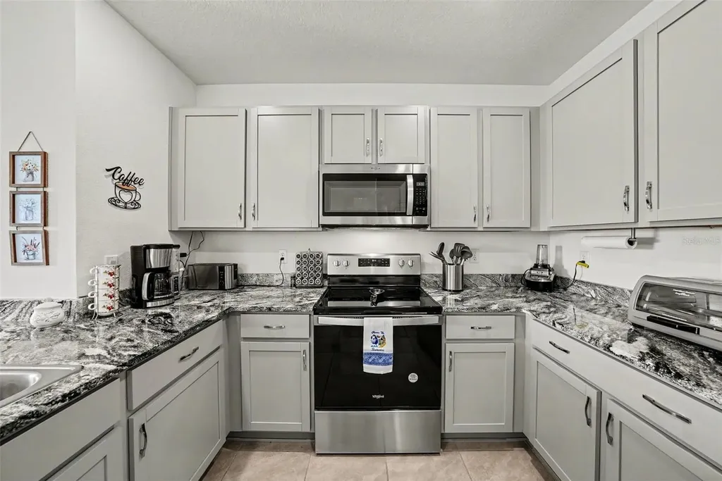 6298 Wandering Willow Drive Wesley Chapel FL 33545