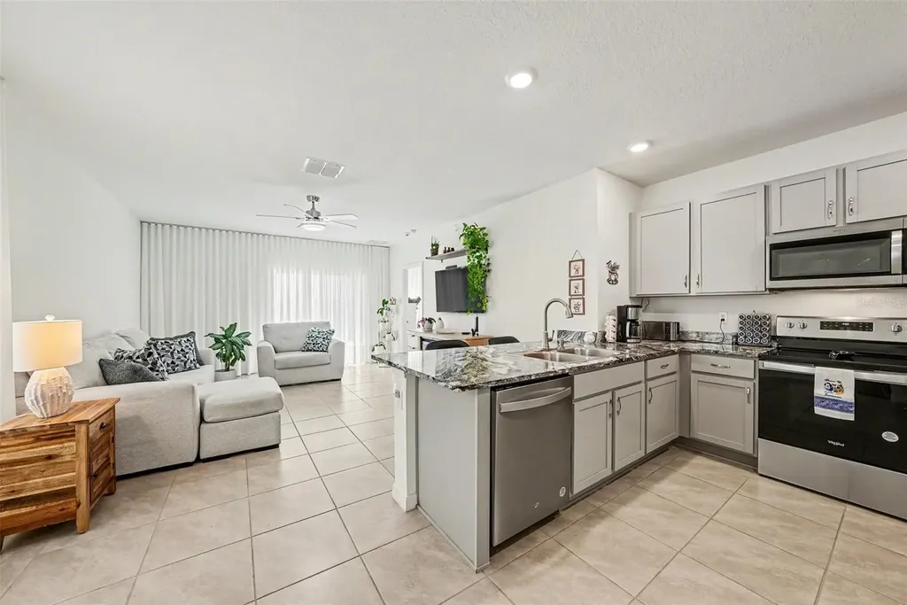 6298 Wandering Willow Drive Wesley Chapel FL 33545