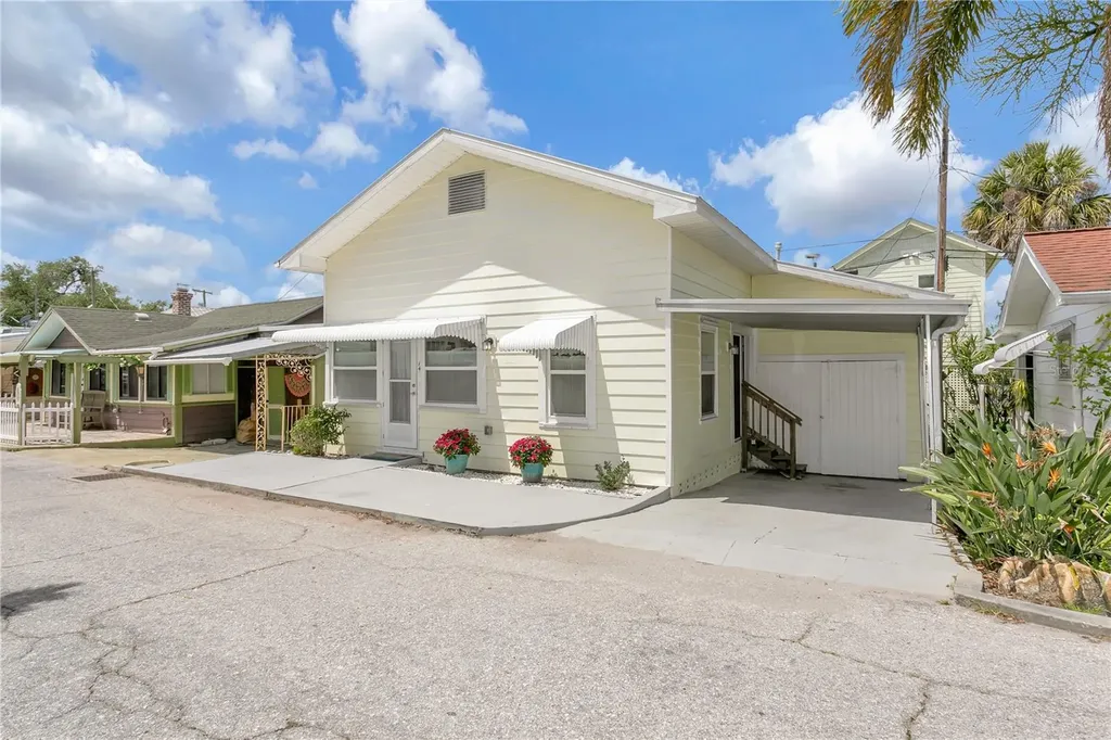 14 Braden Castle Drive Bradenton FL 34208