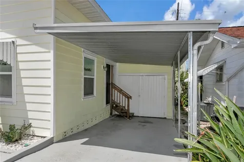 14 Braden Castle Drive Bradenton FL 34208