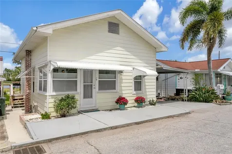 14 Braden Castle Drive Bradenton FL 34208
