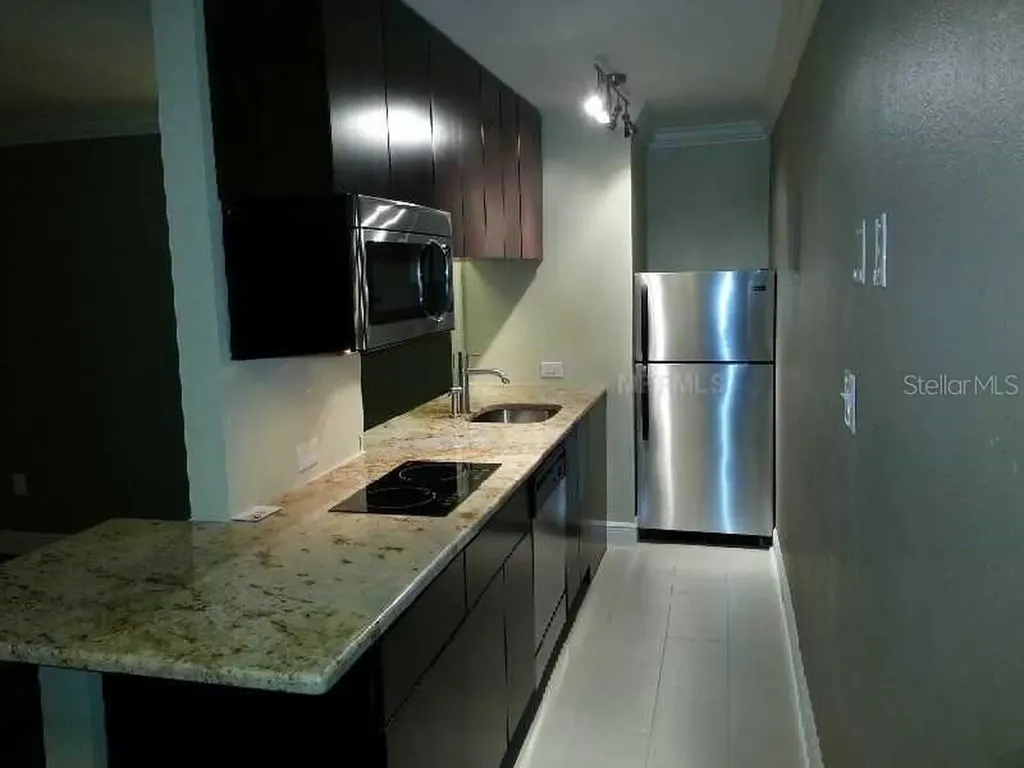 1301 S Howard Avenue Tampa FL 33606