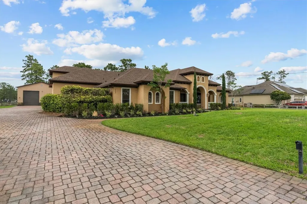 19345 Mardi Gras Street Orlando FL 32833